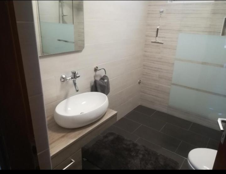 Apartman Hric -50M Od Plaze- Мали-Лошинь Экстерьер фото